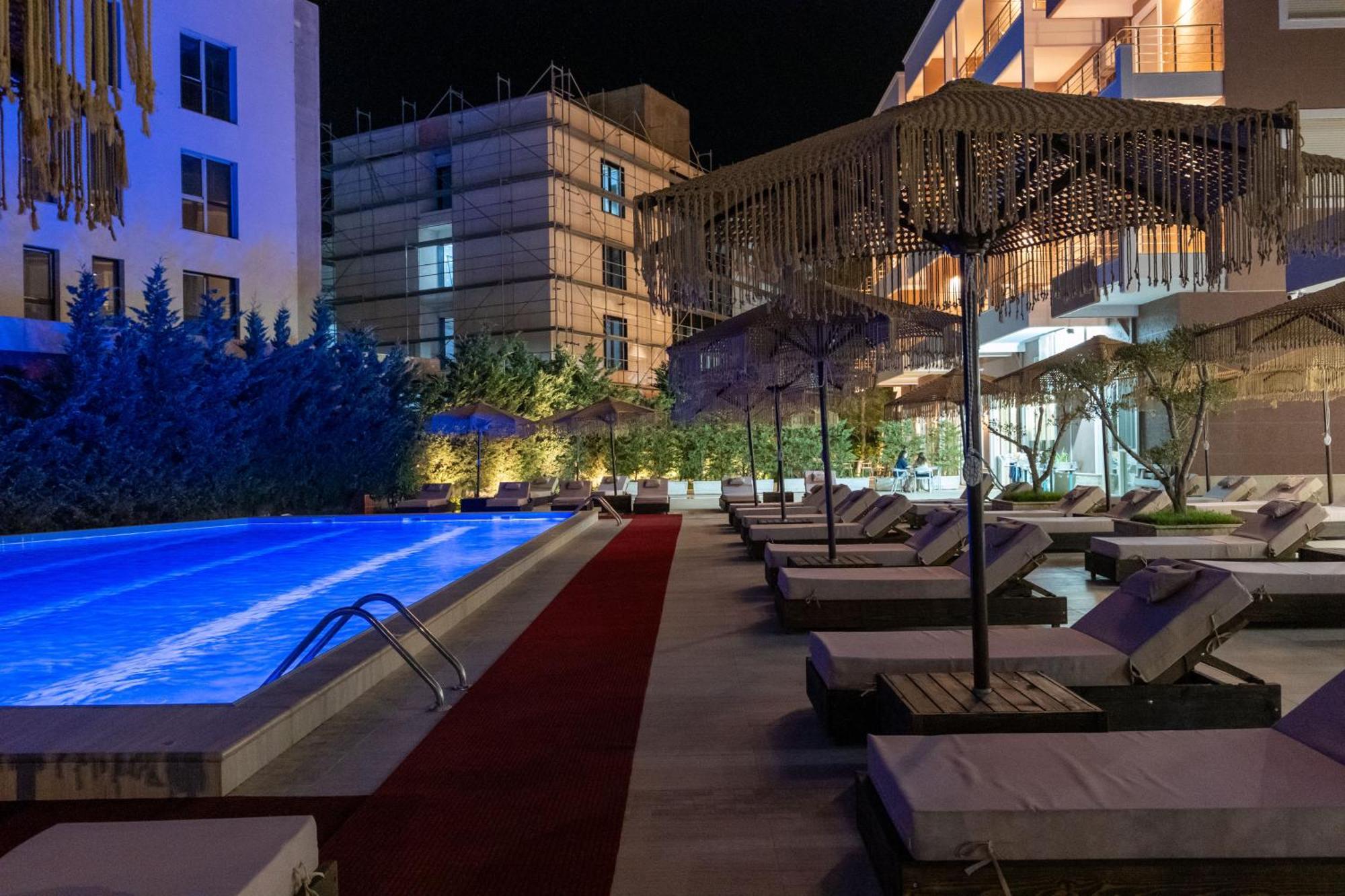 Gest Hotel Radhime Exterior photo